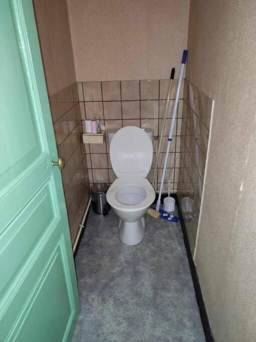 Le Nid Douillet Boheme Linge Fourni Apartment Ла Бурбул Екстериор снимка
